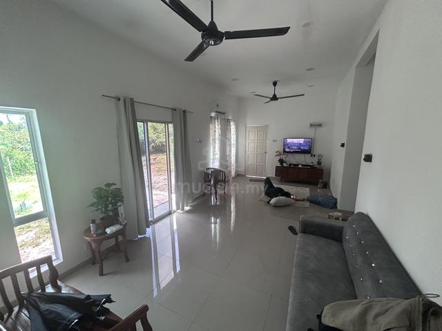 Rumah sewa ayer hitam 1
