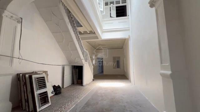 Jalan Magazine Goergetown 2 storey shop house for rent 1