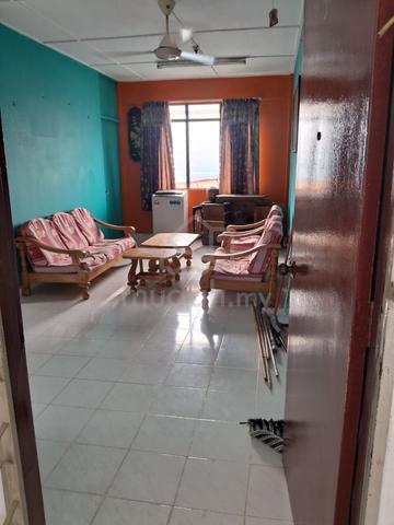 Flat Taman Bukit Angkasa 1