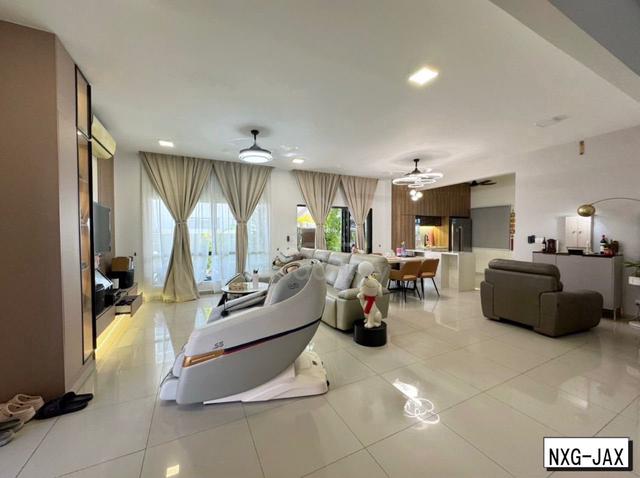 Super Nice Renovated😍Setia Alam Bywater ENDLOT 2 Sty SemiD House Sale 1
