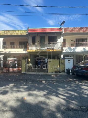 Renovated Terrace House | Facing Open Field | Taman Sri Watan, Ampang 1