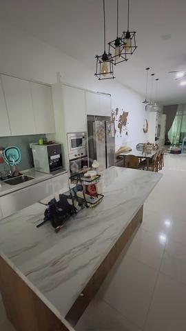 Reflexion Nusaputra 3 3 Storey Taman Putra Perdana Puchong 1