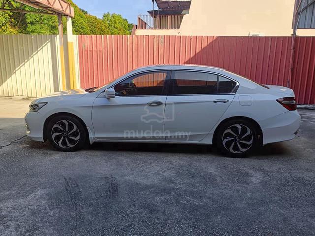2017 Honda ACCORD 2.0 VTi-L (A) LOAN KEDAI IC SHJA - 4