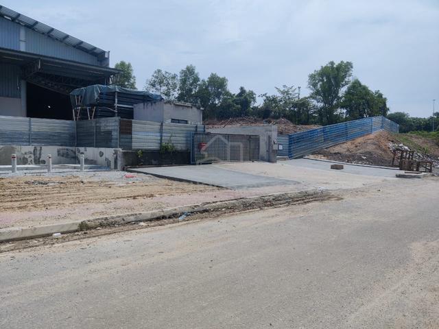 1 Story Detach Factory @Jalan Bangi Lama , outside Semtec 1