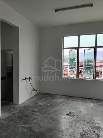 Sungai Bakap / Jawi First & Second Floor Shoplot - Suitable as Hostel 1