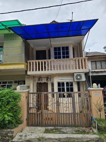 Rumah Teres 2 Tingkat 5Bilik 3BilikAir dan 2 Parking Keramat 1