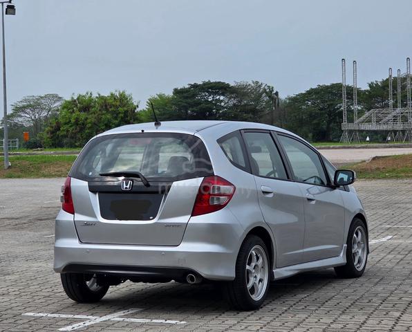 2009 Honda JAZZ 1.5 V (A) - 5