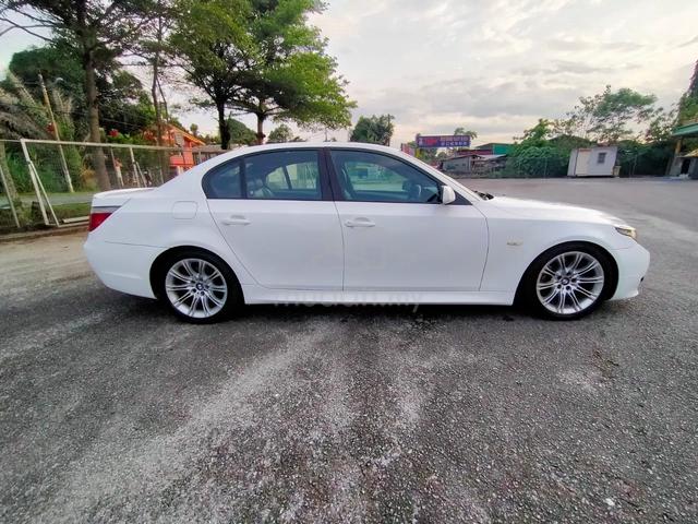 FreeTukarNama BMW 525i E60 3.0 (A) 2007 - 4