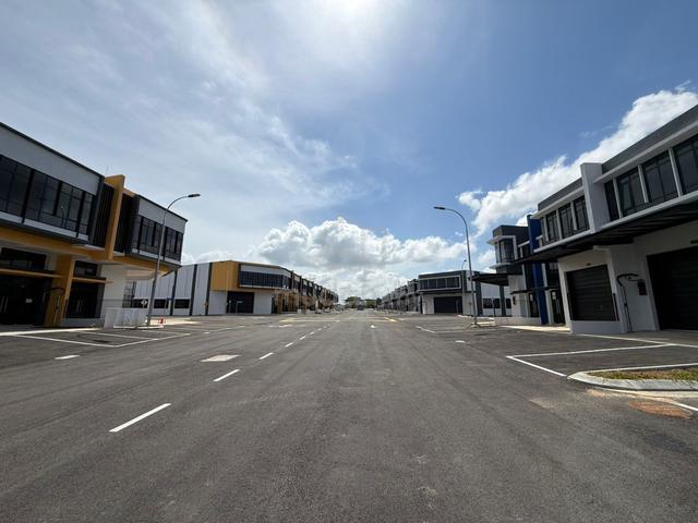 Empire Park - 1 Storey Factory For Rent 1