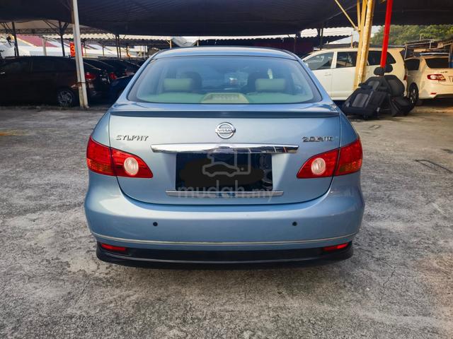 2010 Nissan SYLPHY 2.0 LUXURY (A) - 4