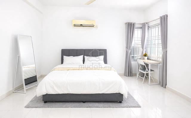 Master bedroom BUTTERWORTH  1