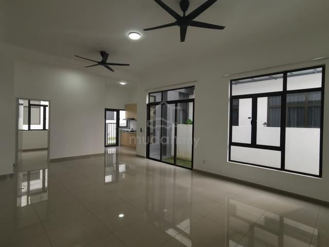 Kitchen Cabinet Regent Eco Grandeur Graham Avenham Norton Puncak Alam 1