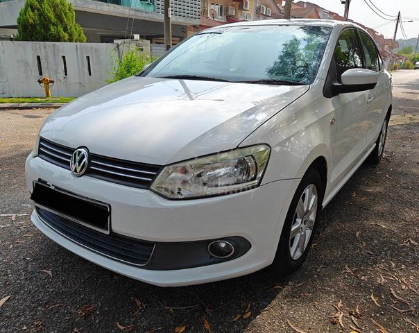 2013 Volkswagen POLO NB 1.6  (A) - 3