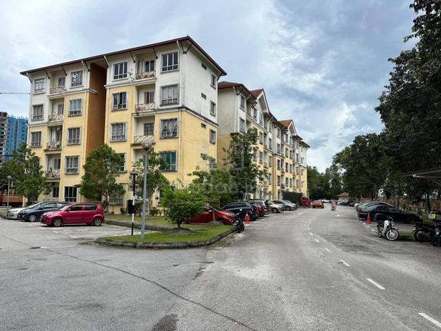Renovated Apartment with Kitchen Cabinet @ Seroja Bukit Jelutong 1