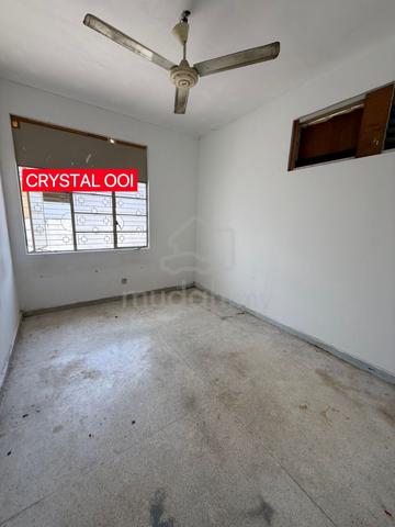 Jelutong Landed Terrace House For Rent Storage or Office Use 2