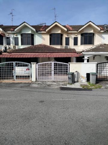 Taman Tan Sri Yaacob @ Skudai Double Storey Medium Cost Renovated Hous 1