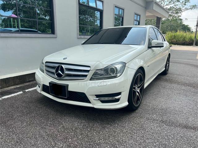 2012 Mercedes Benz C200 1.8 AMG FACELIFT (A) - 1