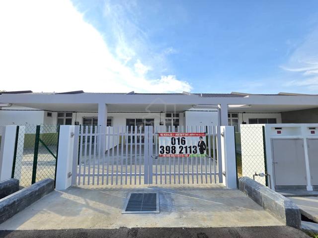 Brand New 1 storey terrace house Taman Tasik Utama ayer keroh melaka 1