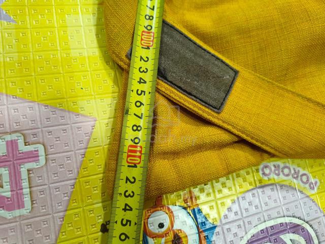 (Original above 300) Yellow canvas bean bag chair  - photo 5 of 6