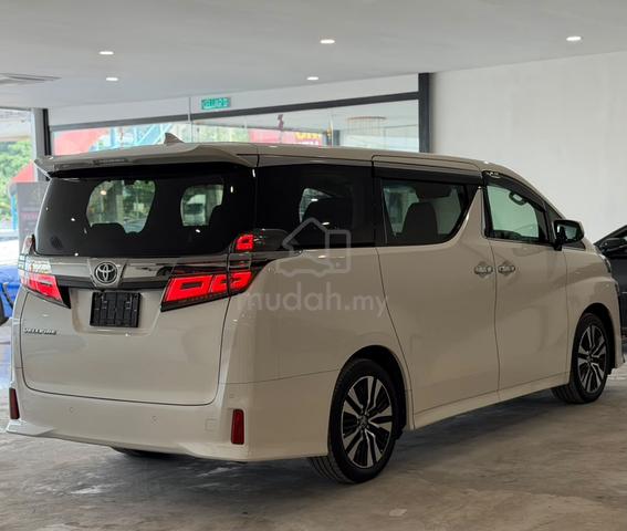 2021 Toyota VELLFIRE 2.5 ZG AGH30 - 4
