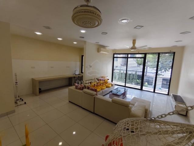 3 Storey LakeClub ParkHome Lake Club Bandar Rawang 1