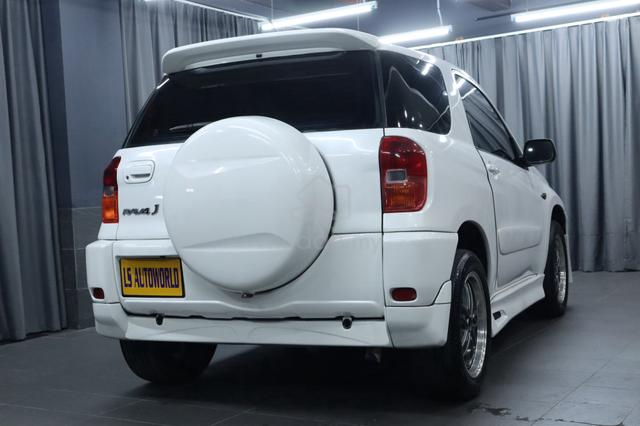 2001 Toyota RAV4 2.0CC D4 (A) - 4