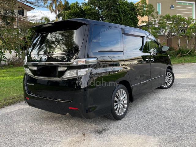 2013 Toyota VELLFIRE 2.4 Z GOLDEN EYES FACELIFT - 2