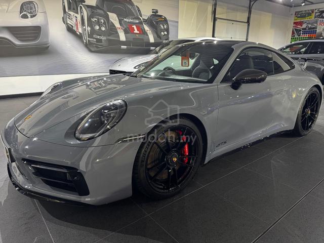 2023 Porsche 911 3.0 CARRERA GTS (A) - 1