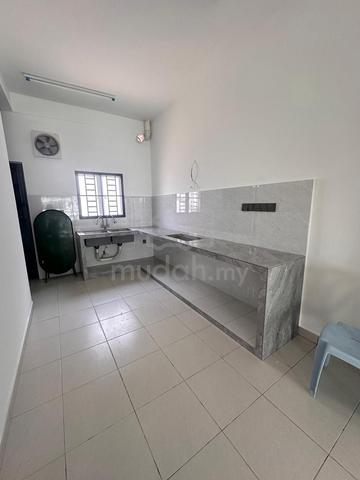Taman Pulai Mutiara 2 double storey 4 Bed kangkar pulai Fully Furnishe 1