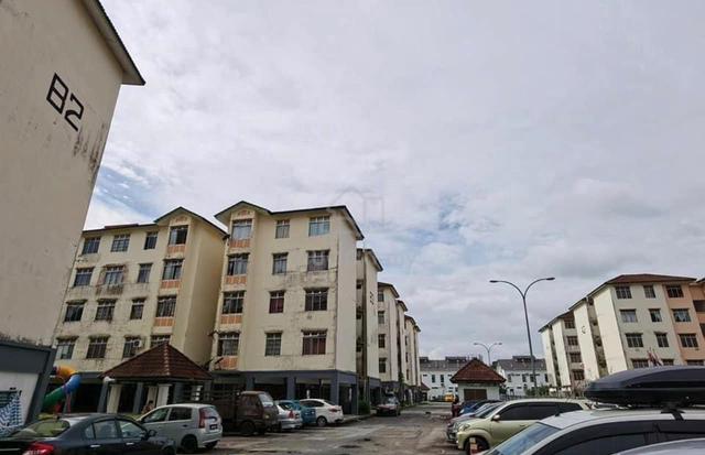 Flat Bukit Indah 1