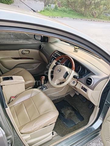 2008 Nissan GRAND LIVINA 1.8 PREMIUM/LUXURY (A) - 4