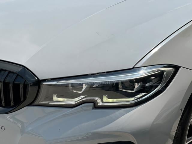 2022 Bmw 330i M Sport 2.0L Under Warranty Til 2027 - 3