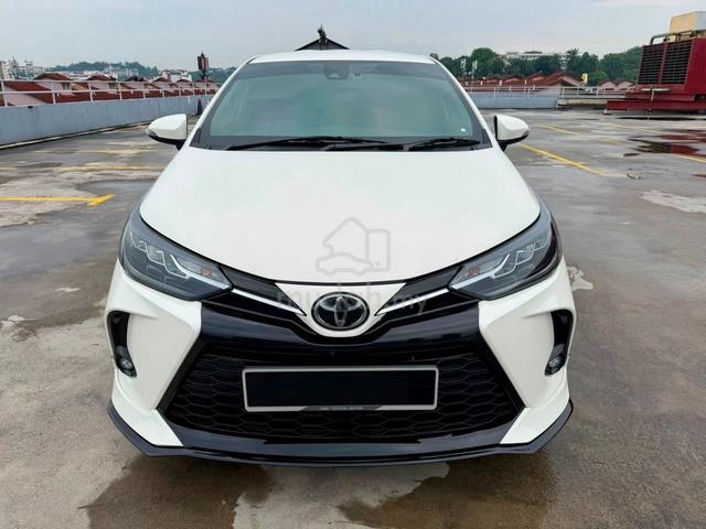 Toyota YARIS 1.5 E (A) - 2