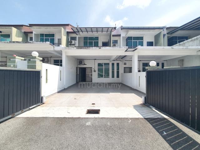 20'x70' Double Storey Taman Cheng Bestari For Sale 1