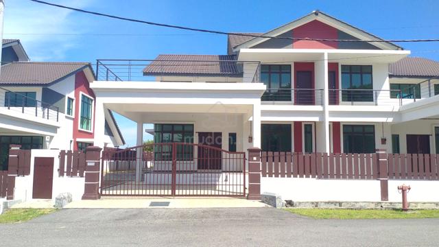 Tanjung Kling Rumah BARU 1.5 Tkt Semi-D Dgn CCC 1