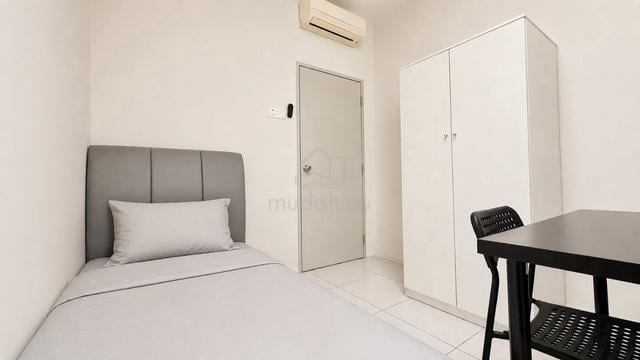 Cozy Single Room for rent @ Fairview Residences, Bayan Lepas, Penang 1