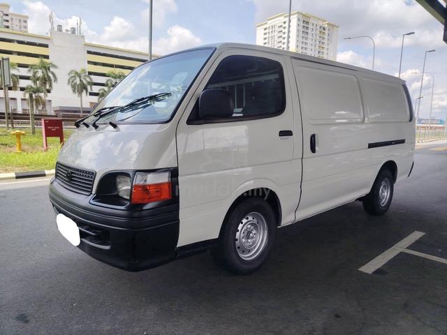 2001 Toyota Hiace 2.4 (M) Panel Van - 3