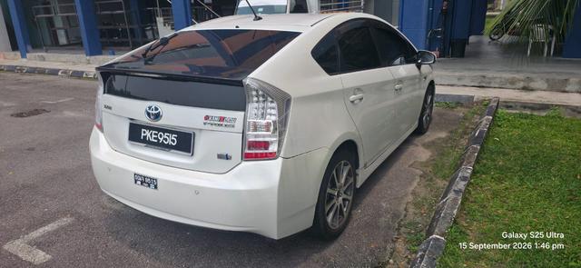 2011 Toyota PRIUS 1.8 (HYBRID) ZVW30R-AHXEBW (A) - 2