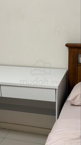 Study Table New & Sturdy - photo 2 of 4