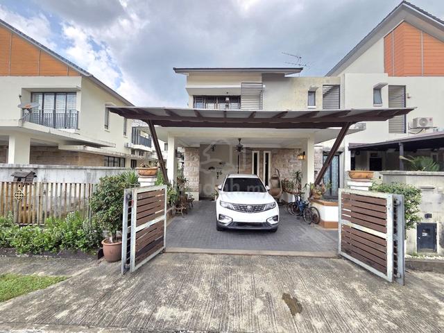 RUMAH CANTIK Semi D D'7 Bandar Baru Bangi 1