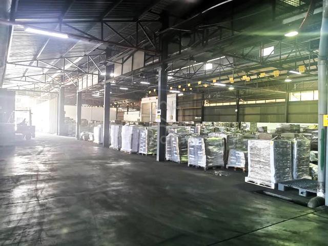 Near Main Road Warehouse Senawang Industrial Estate 5