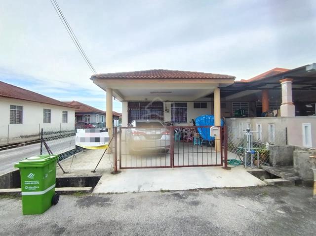 Teres Setingkat Endlot di Taman Indera Sempurna, Kuantan 1