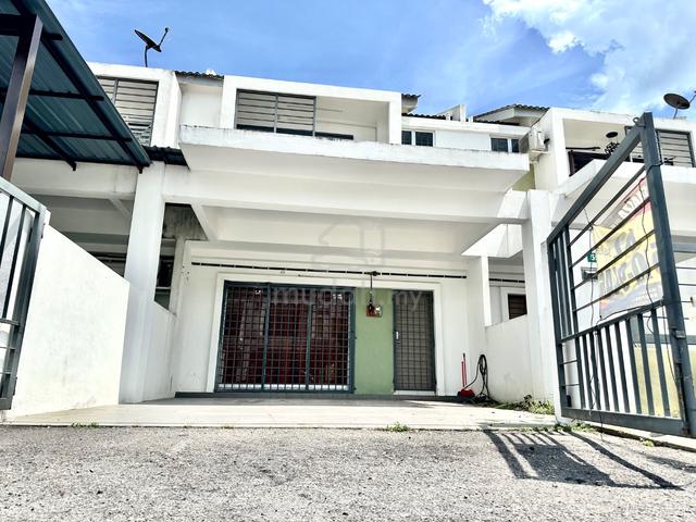 Double Story Terrace for Rent Seri Iskandar 1