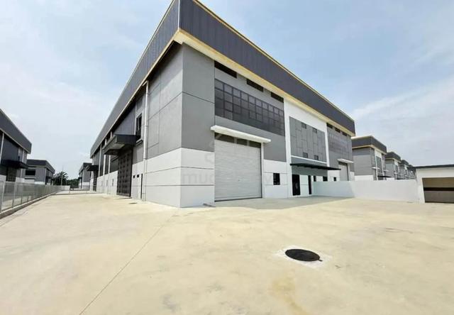 Semi D cluster factory for rent kiip jenjarom telok panglima garang 1