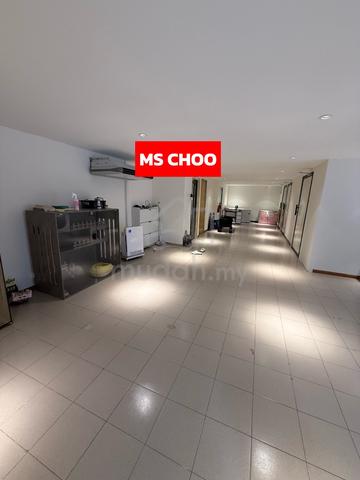 Bukit Jambul bayan lepas 1800 sq ft renovated 1