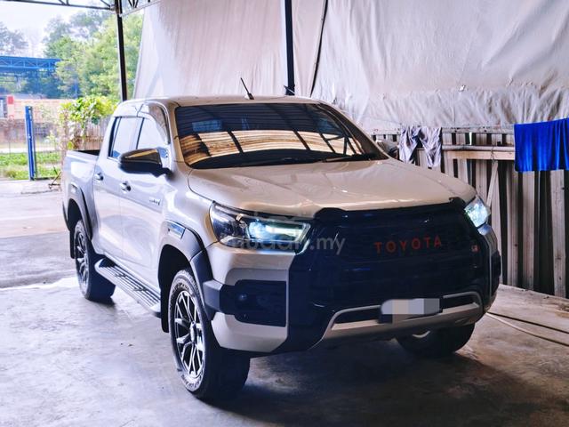 (GR)2021 Toyota HILUX 2.4 V FACELIFT (A)FULL LOAN - 3