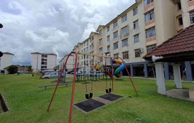 Flat Bukit Indah 1