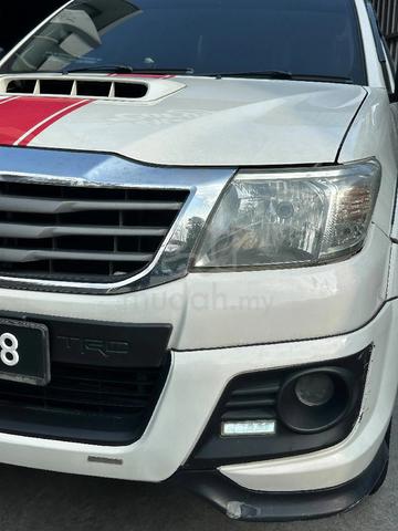 2015 Toyota HILUX 2.5 G TRD SPORTIVO MY14 KUN25R - 2