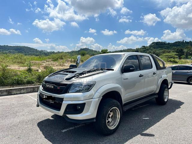 2016 Toyota HILUX 2.5 G TRD SPORTIVO (A) - 5