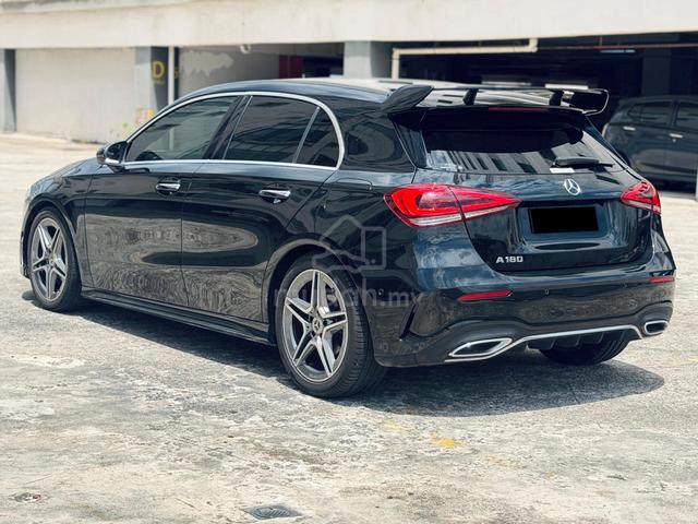 Mercedes Benz A180 AMG Paddle Shift Auto Parking - 4